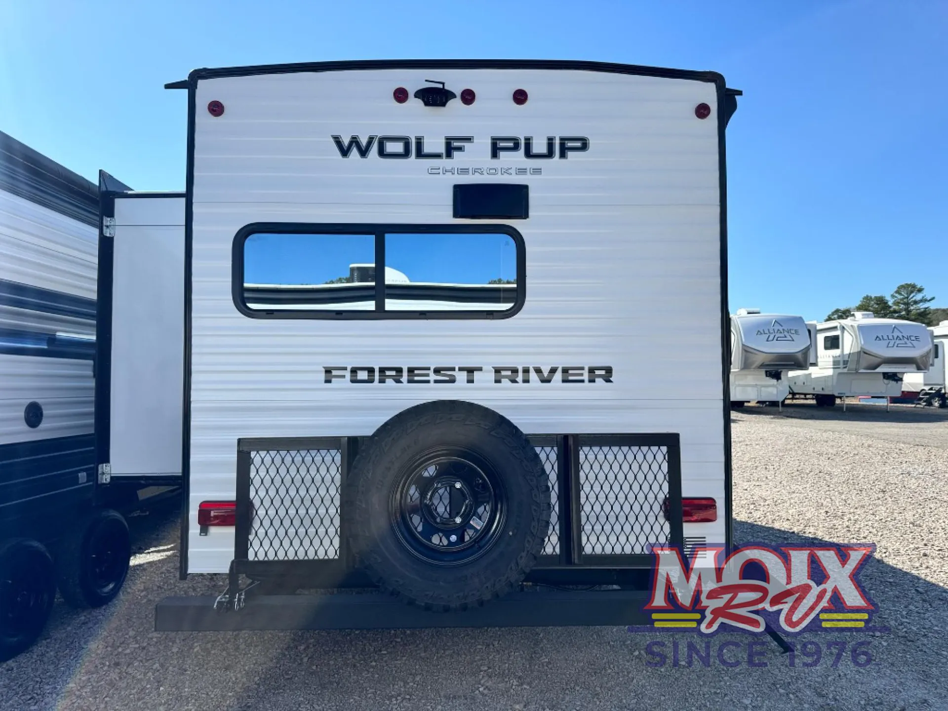 2027 Forest River Cherokee Wolf Pup 17SC — Photo 5