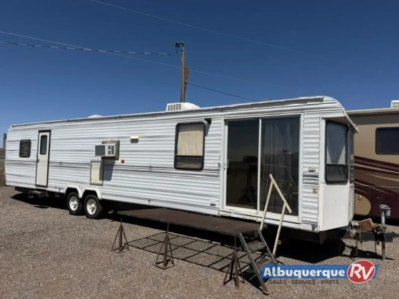 1998 Hy-Line Enterprises Premier Ultra Lite Used    SK38 - Photo 3