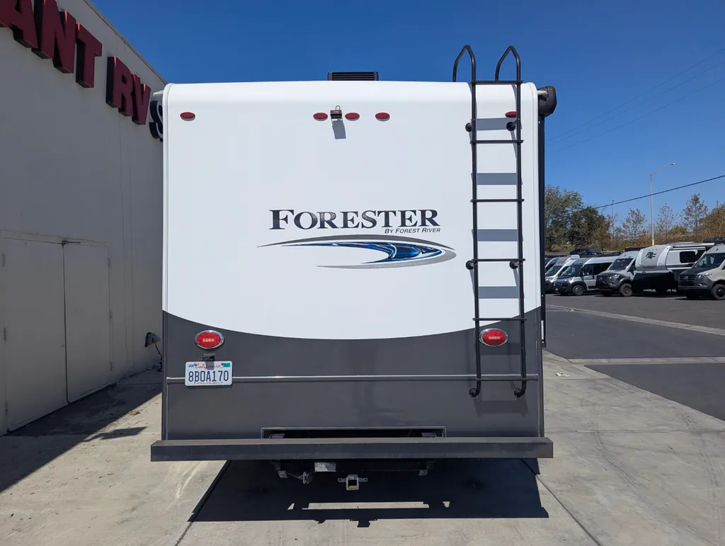 2018 Forest River Forester 2421MS, Photos photo 5