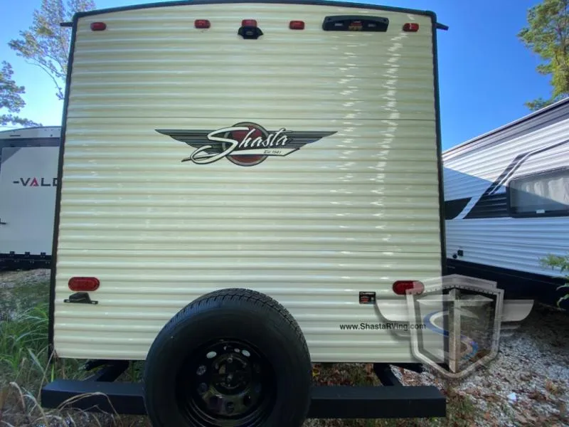 2024 Shasta RVs i-5 Edition 530QB - Photo 4