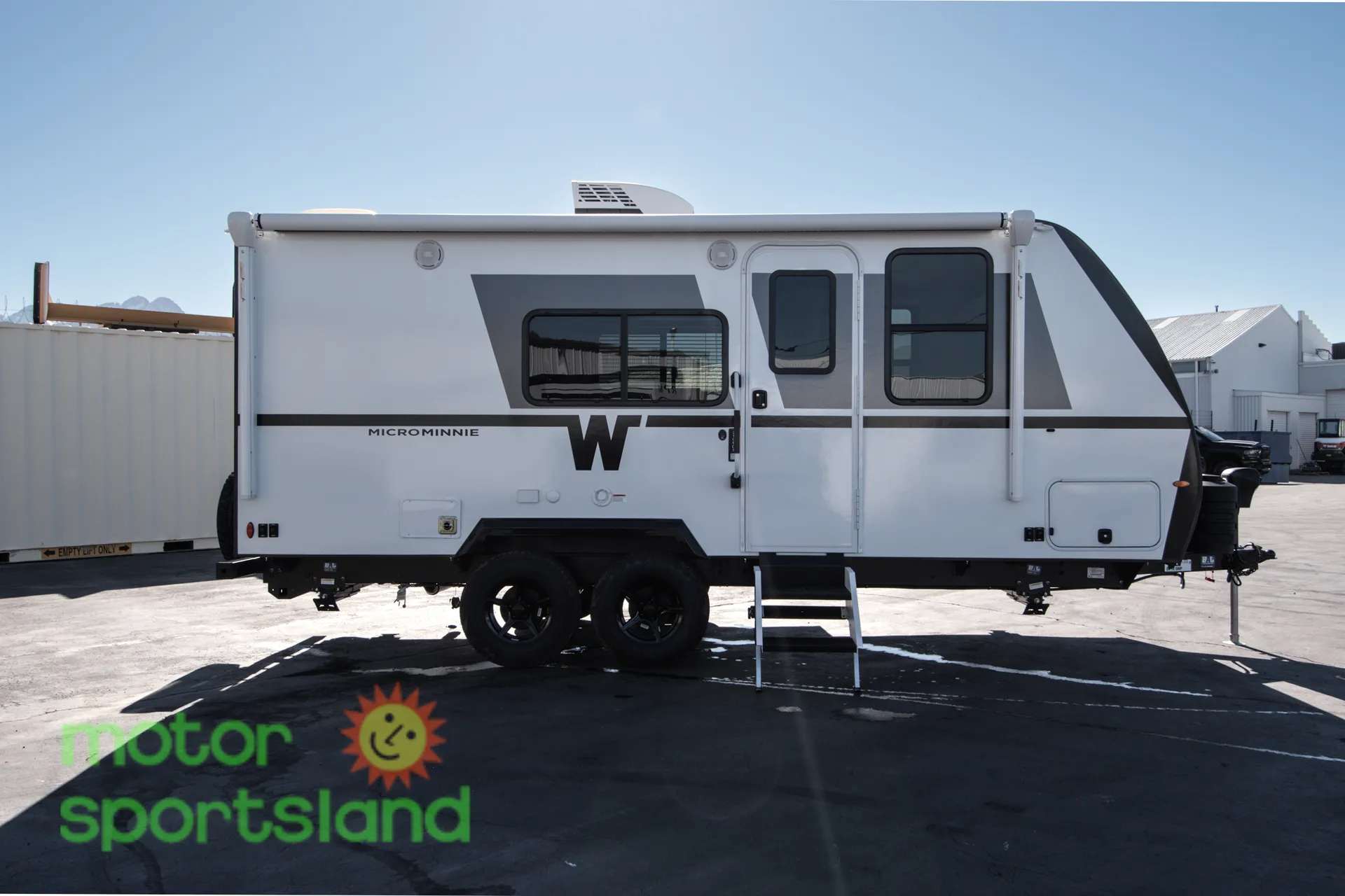 2026 Winnebago Micro Minnie 2108DS - Photo 3