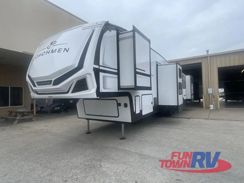 2026 Coachmen Chaparral 373MBRB - Photo 3