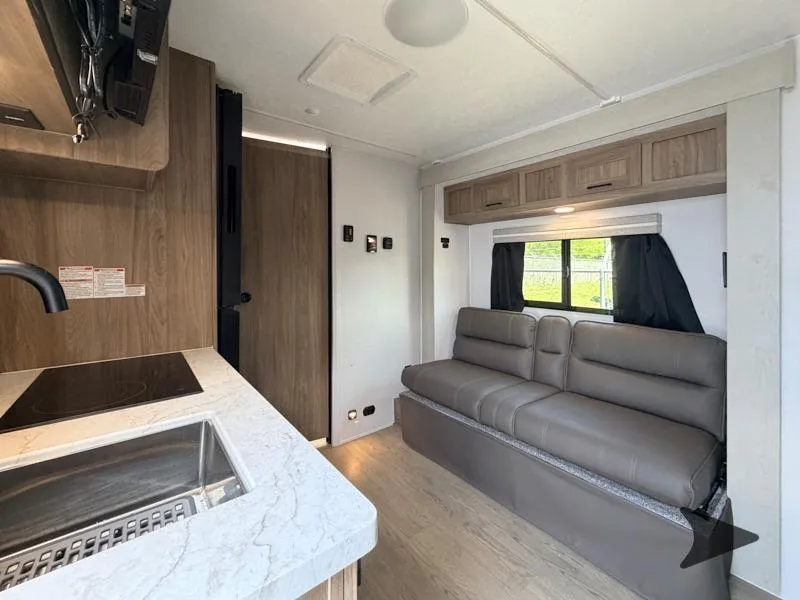 2025 Forest River RV Freedom Express Select 18SE - Photo 2