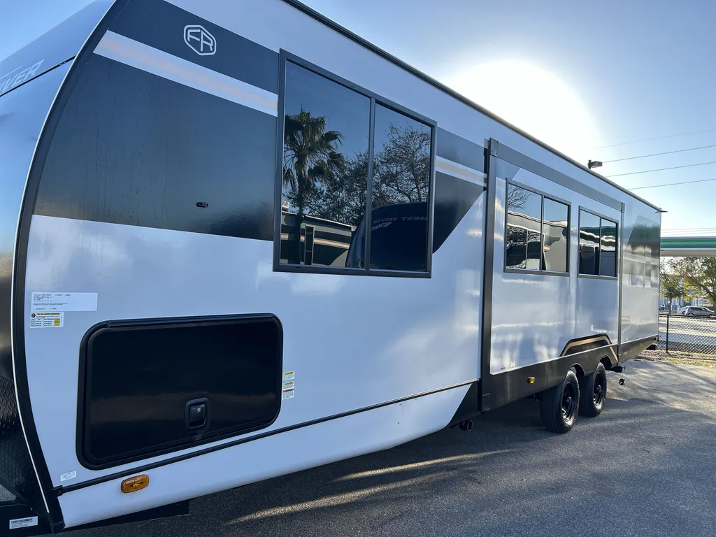 2026 Forest River Vibe Extreme Lite 2600BH, Photos photo 6