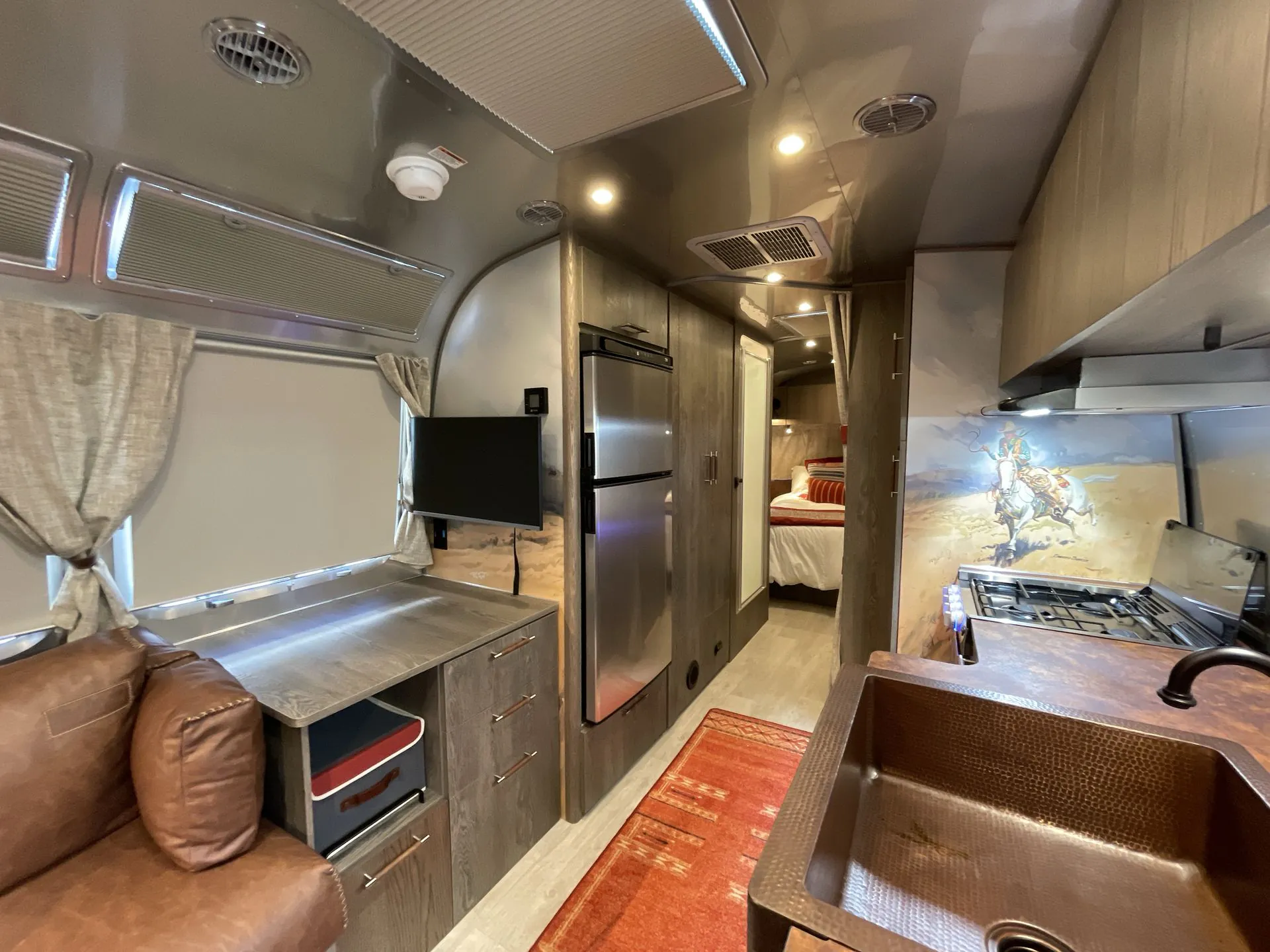 2026 Airstream Stetson+6666 27FB - Photo 3