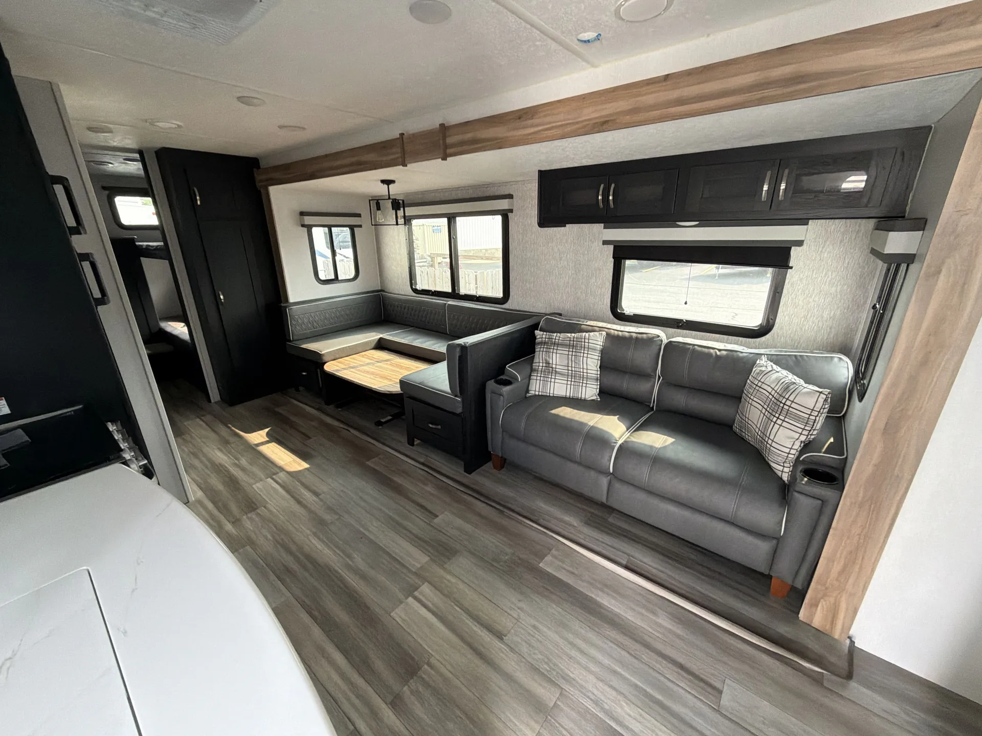 2022 Coachmen Freedom Express Liberty Edition 292BHDSLE - Photo 3