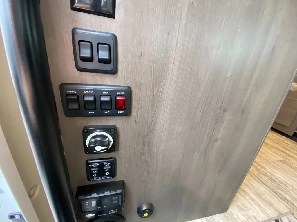 2024 Thor Motor Coach Freedom Elite 27HE, Photos photo 15