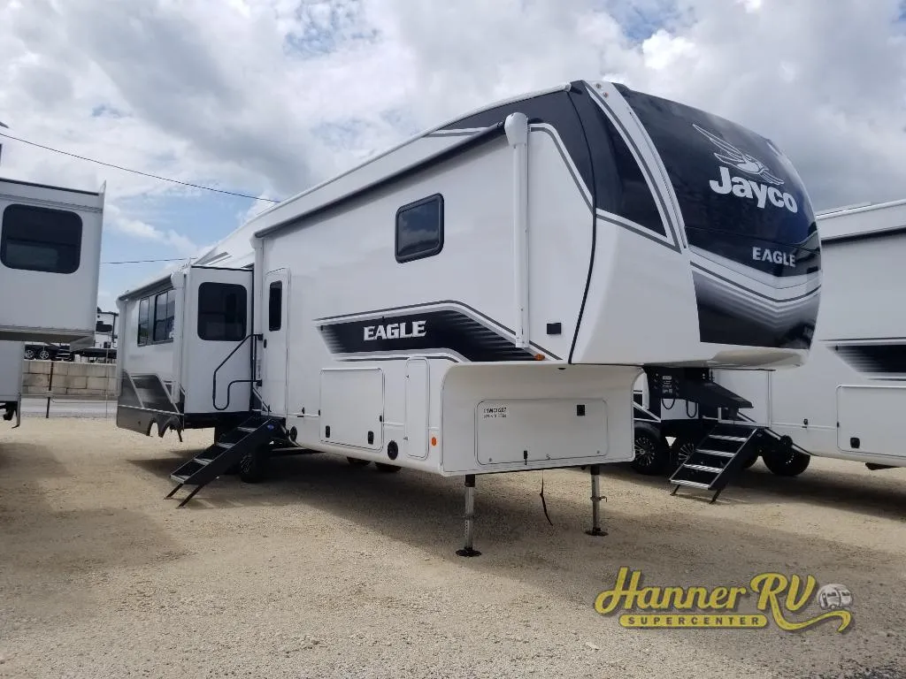2026 Jayco Eagle 365UKTS - Photo 2