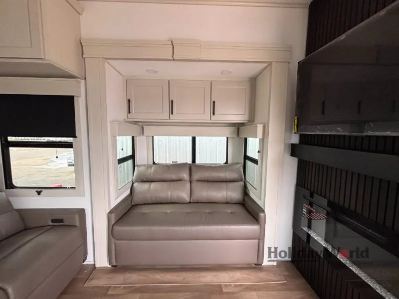 2026 Grand Design Solitude 417KB - Photo 4