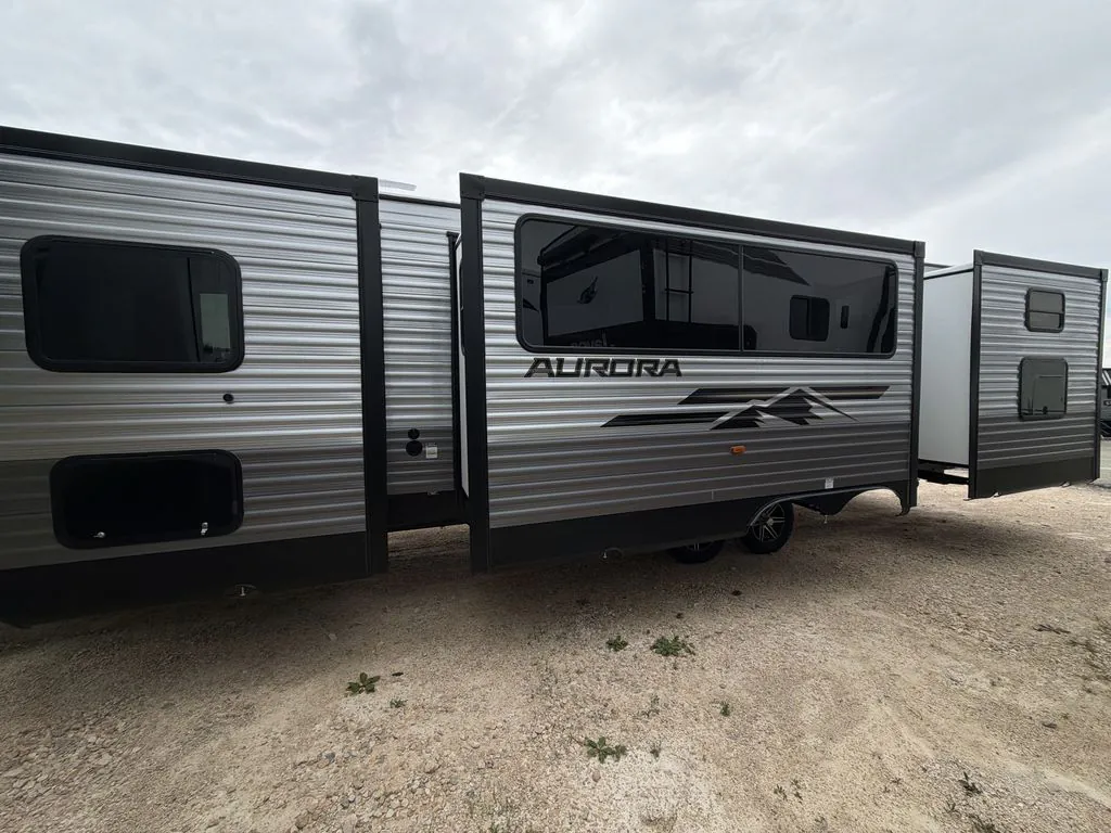 2026 Forest River Aurora 34BHTS — Photo 5