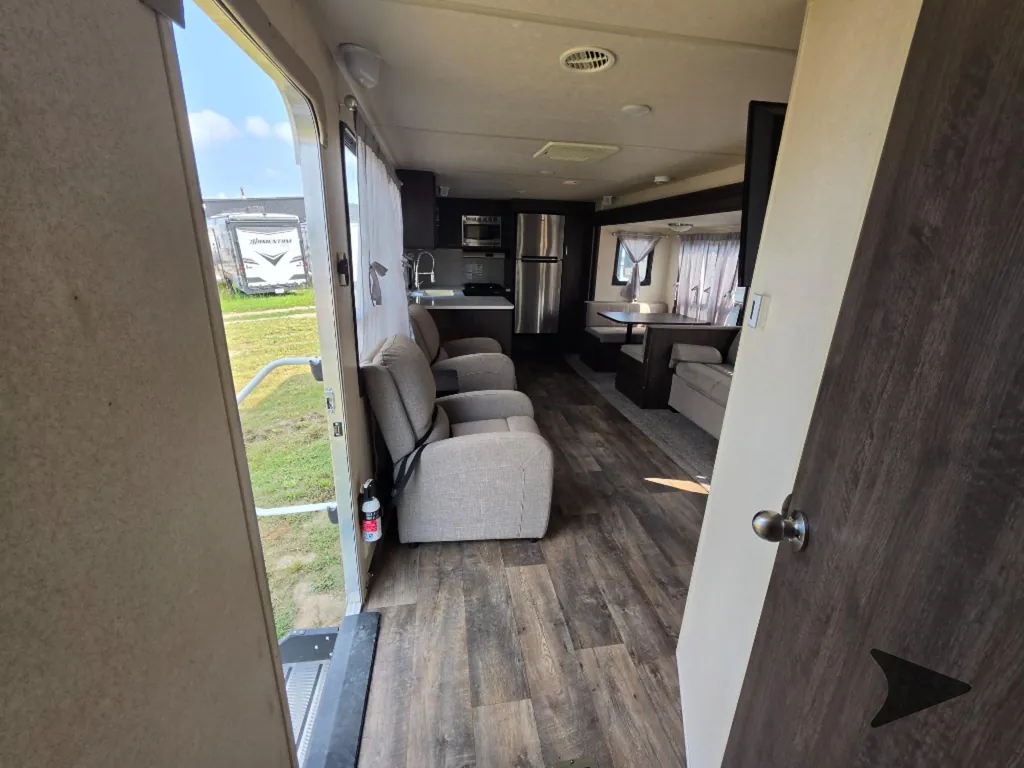2019 Forest River Wildwood 27RKS, Photos photo 28