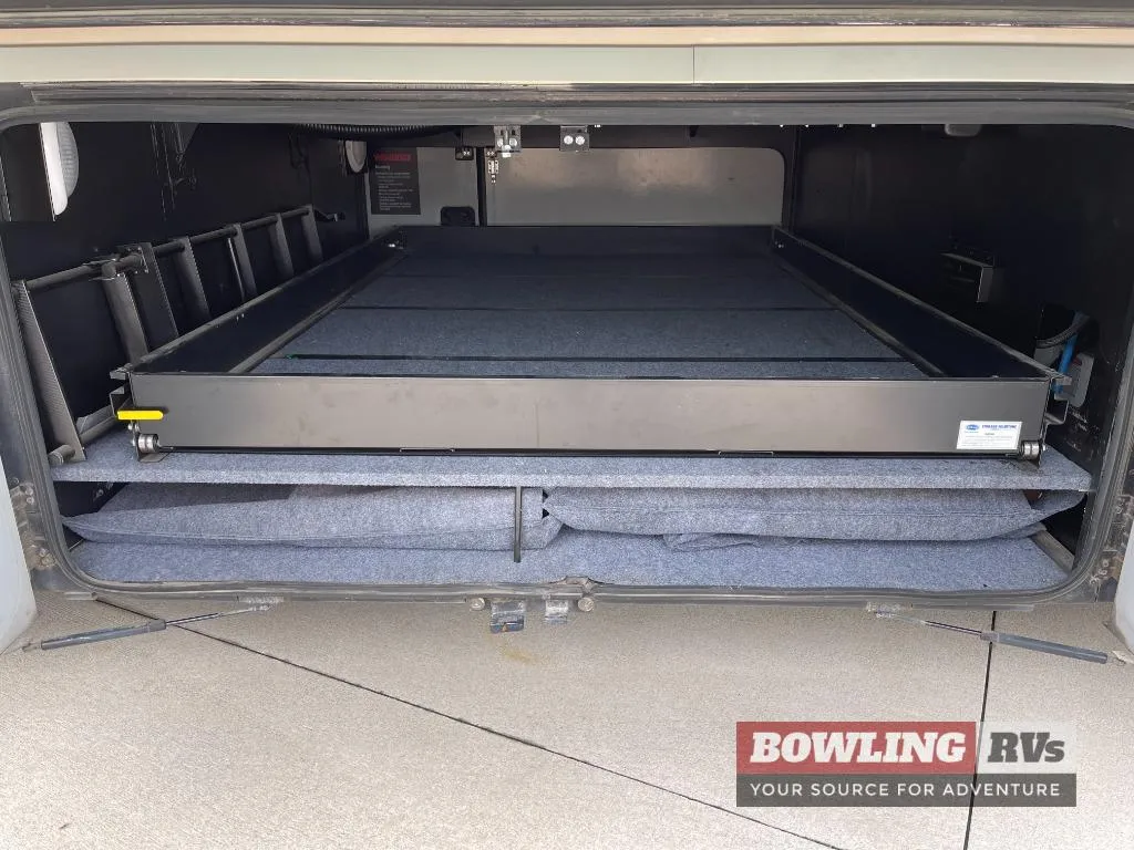 2017 Winnebago Journey 42E - Photo 2