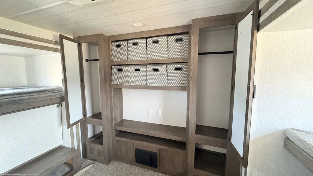 2022 Forest River Wildwood 31KQBTS, Photos photo 19