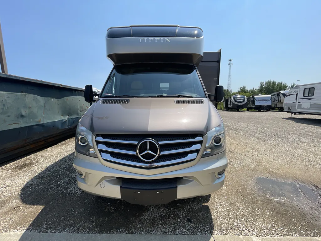 2019 Tiffin Wayfarer 24 FW, Photos photo 21