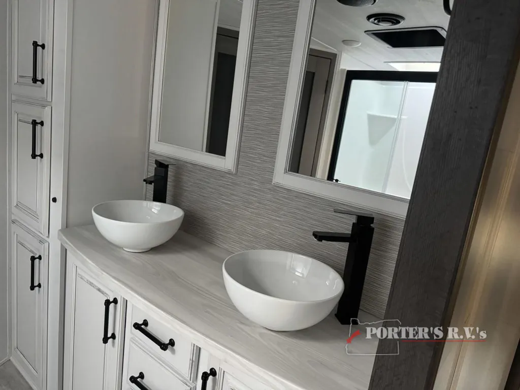 2023 Keystone Montana 3901RK, Photos photo 49