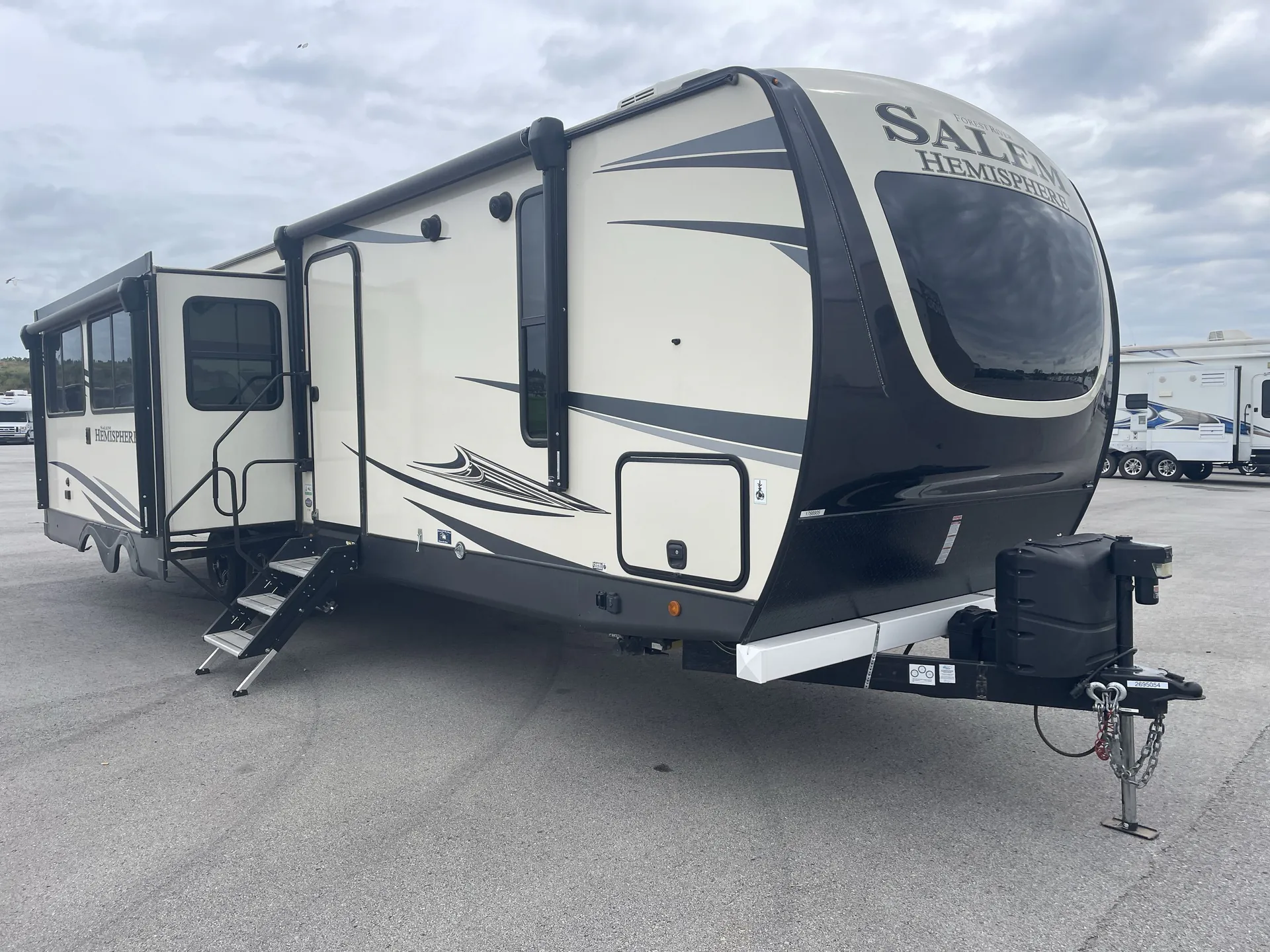 2021 Forest River Salem Hemisphere 271RL dealer photo 1 from Camping World