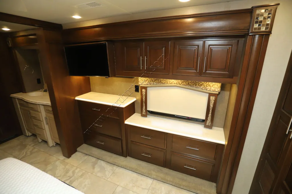 2017 Entegra Coach Aspire 42DEQ, Photos photo 8