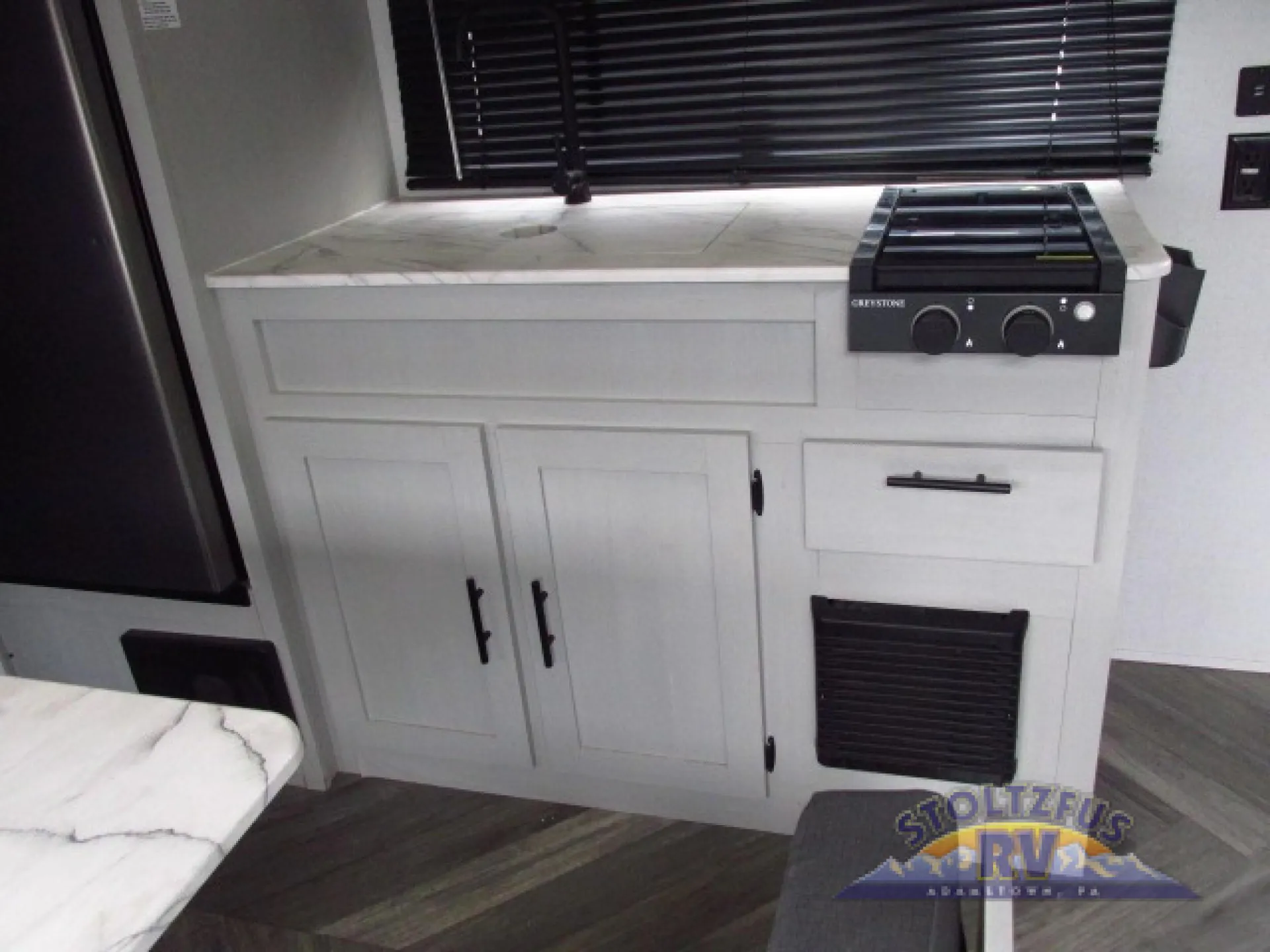 2022 Forest River Salem FSX 179DBK — Photo 5