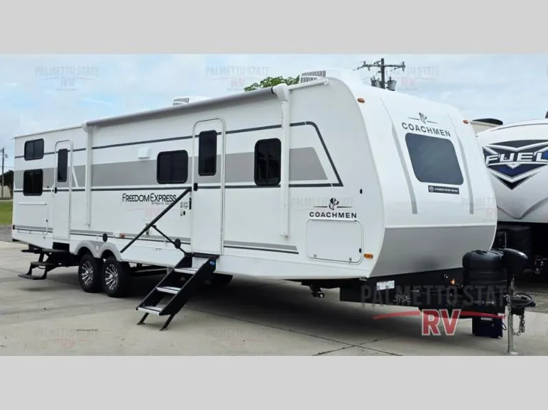 2026 Coachmen Freedom Express Select 31SE - Photo 2