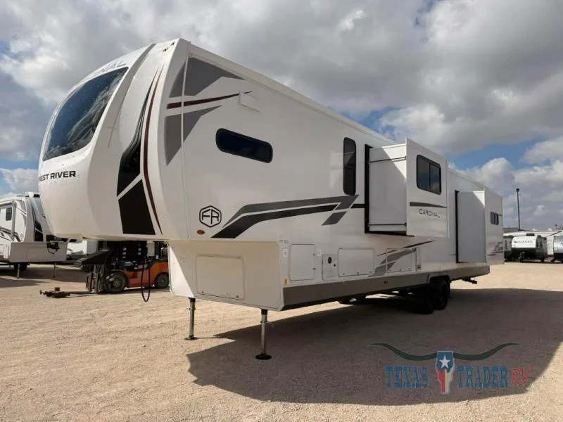 2026 Forest River Cardinal 37GALLEY - Photo 3