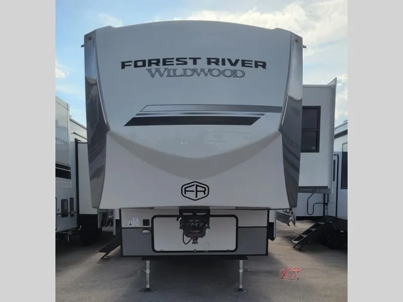 2027 Forest River Wildwood Heritage Glen 376FAM - Photo 2