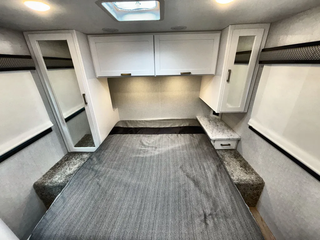 2026 Thor Motor Coach Freedom Elite 28HZ, Photos photo 15