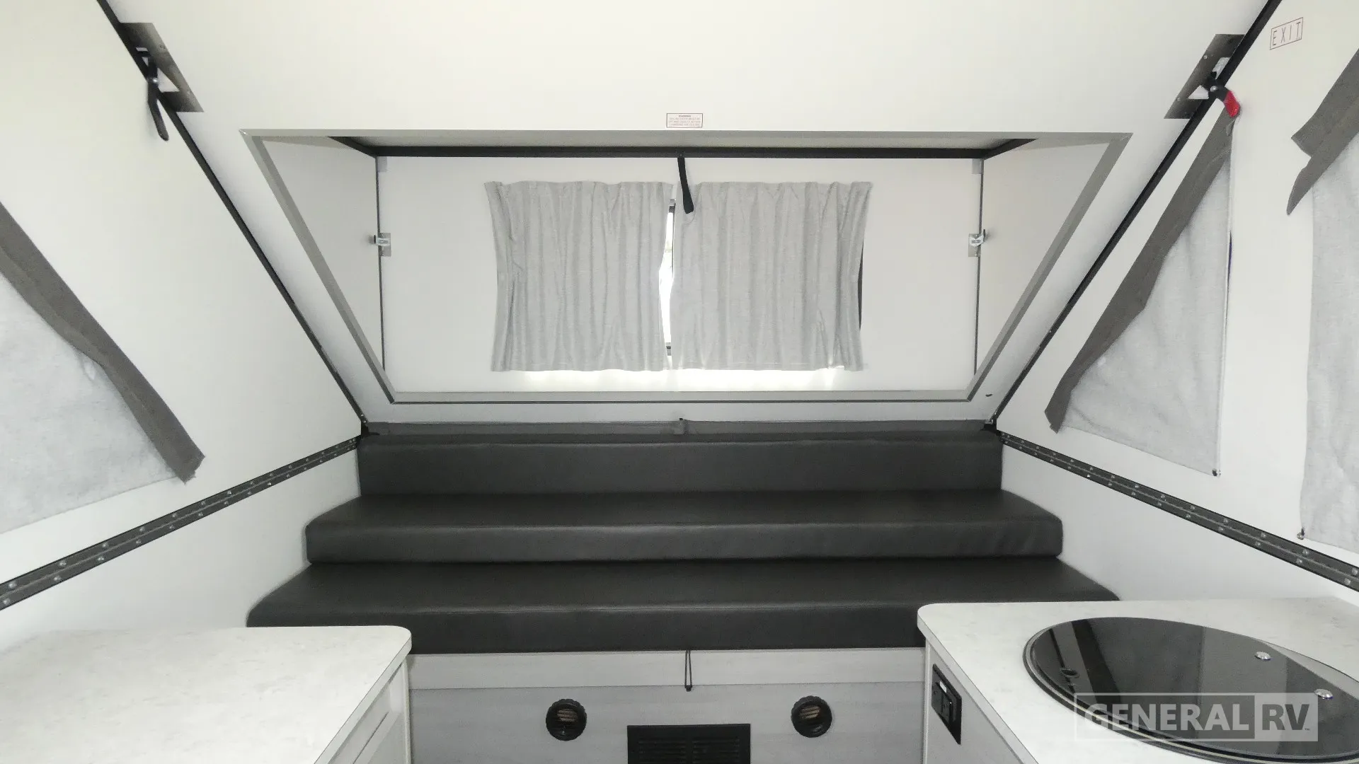 2027 Aliner Expedition Rear Sofa - Photo 3