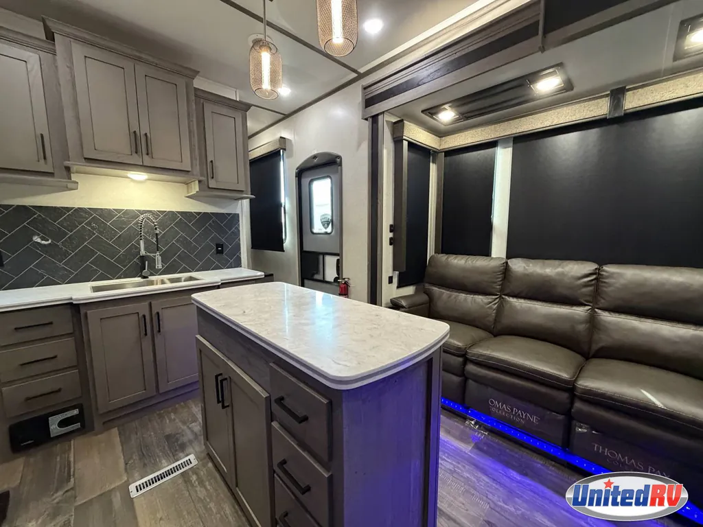 2020 Keystone Raptor 415, Photos photo 24