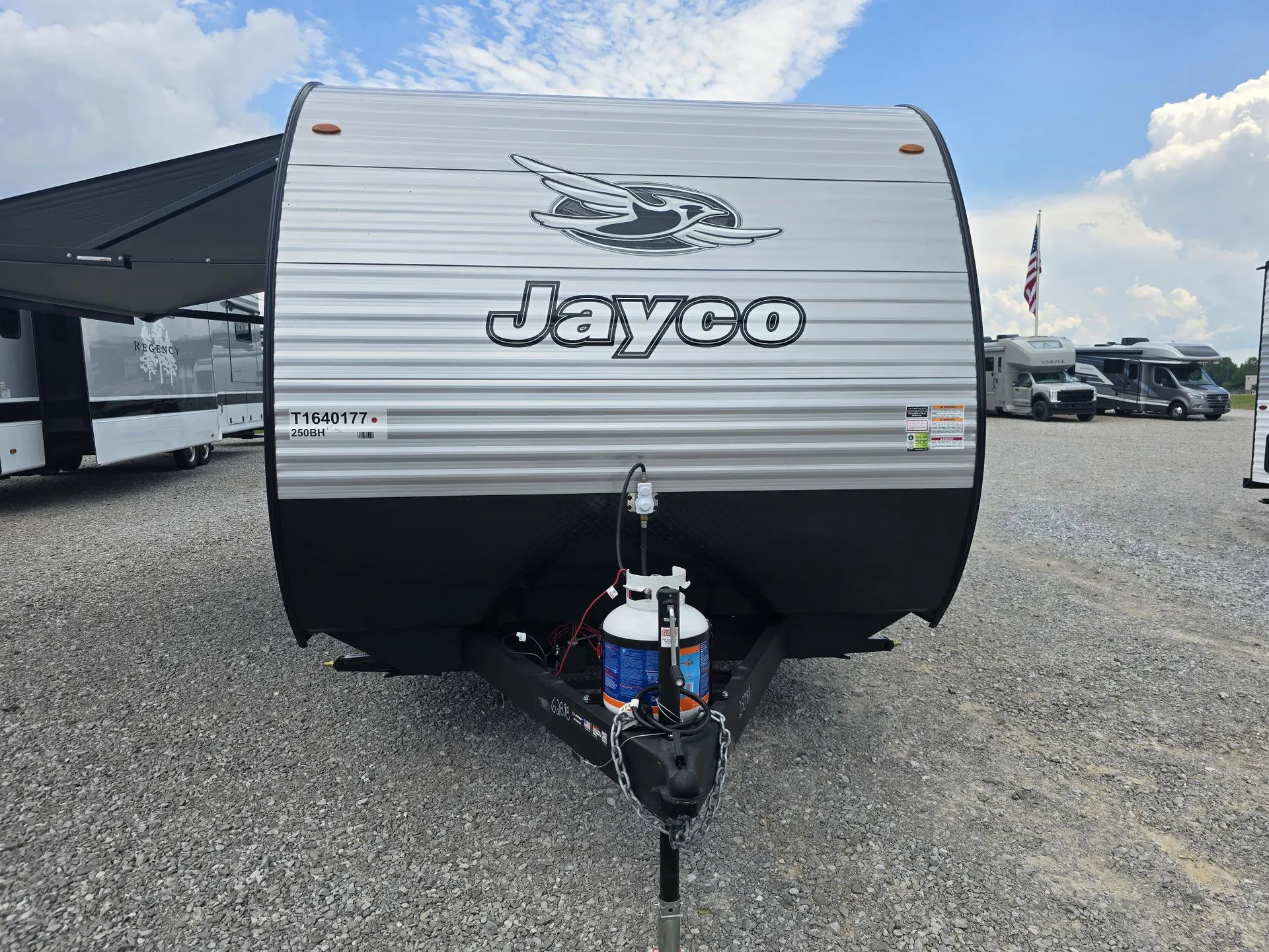 2026 Jayco Jay Flight SLX 250BH - Photo 3