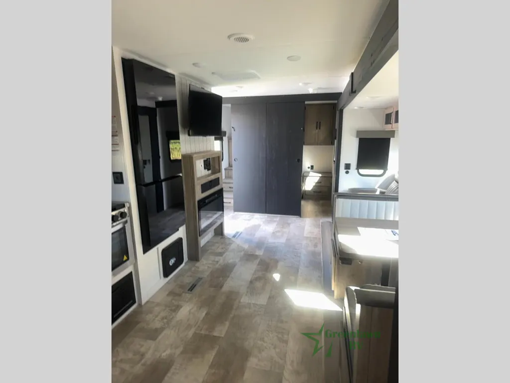 2025 Palomino Puma 337BH, Photos photo 48