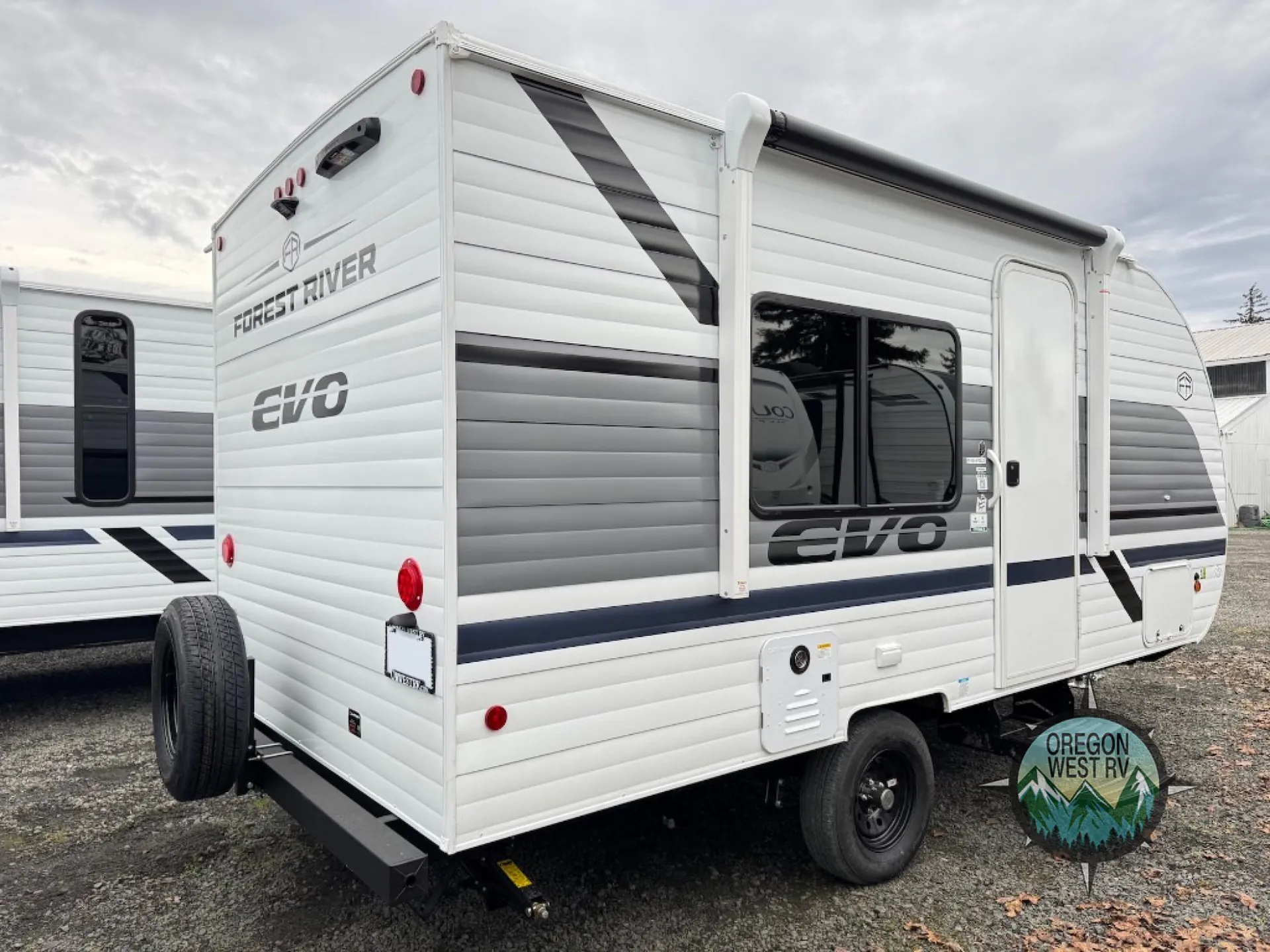 2027 Forest River EVO Select 164FBLE — Photo 5
