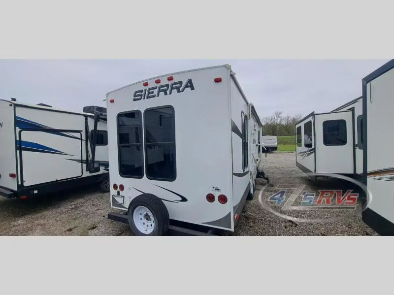 2009 Forest River Sierra 291RLD - Photo 2
