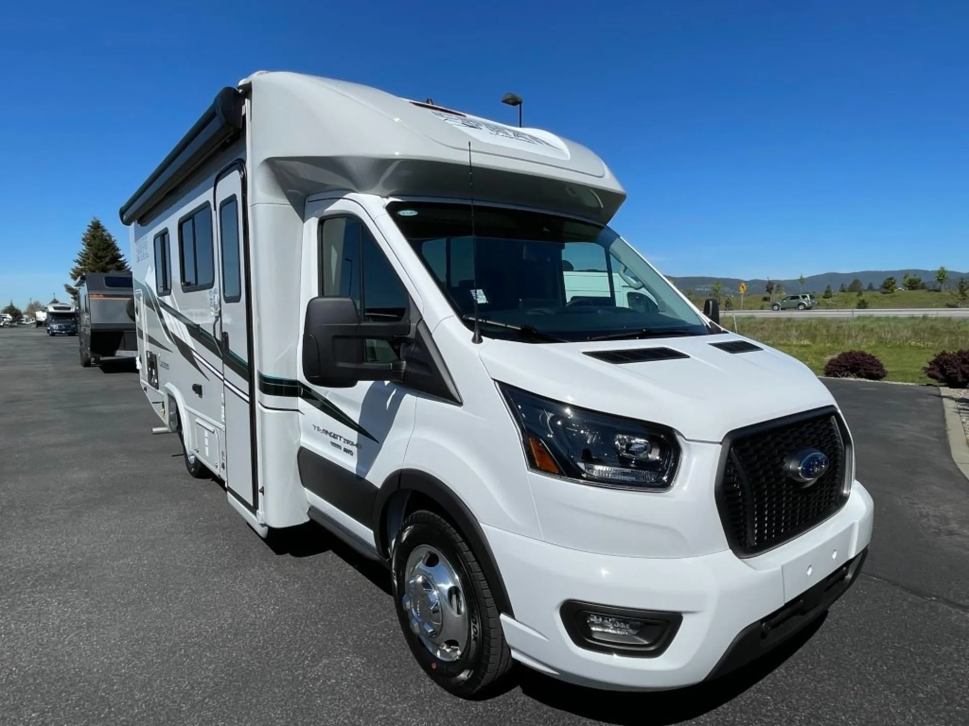 2025 Coachmen Cross Trail EV 20BH - Photo 2
