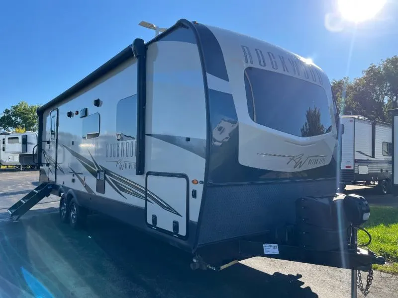 2022 Forest River Rockwood Ultra Lite 2606WS - Photo 2