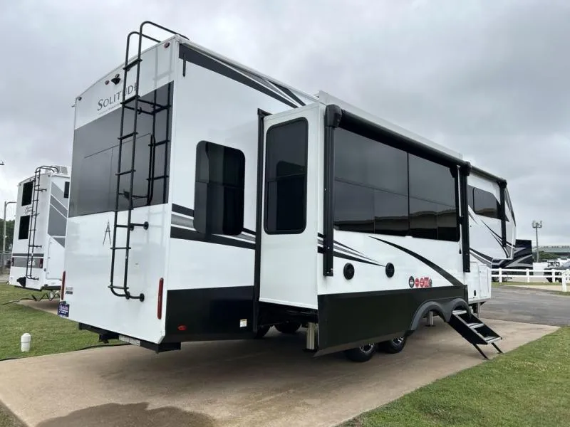 2026 Grand Design Solitude 310GK - Photo 3
