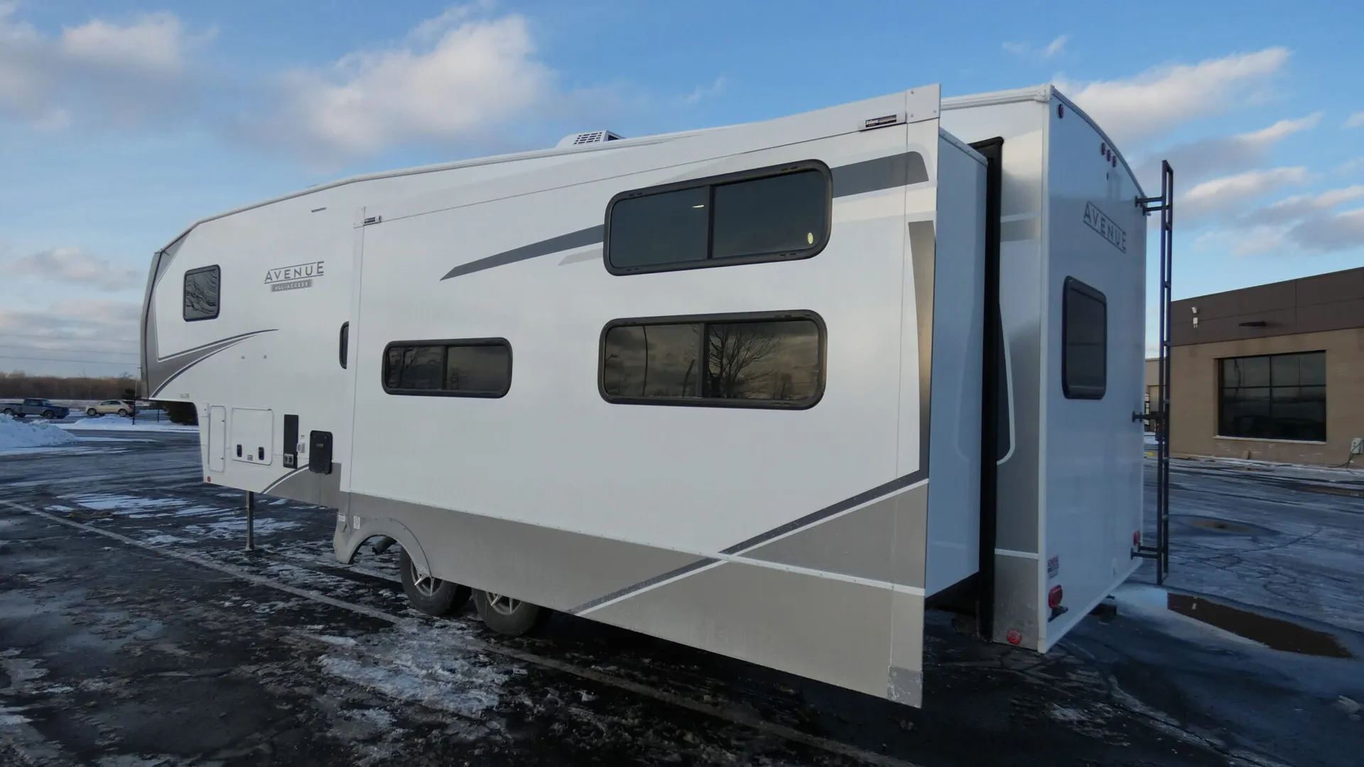 2026 Alliance RV Avenue All-Access 30BH - Photo 4