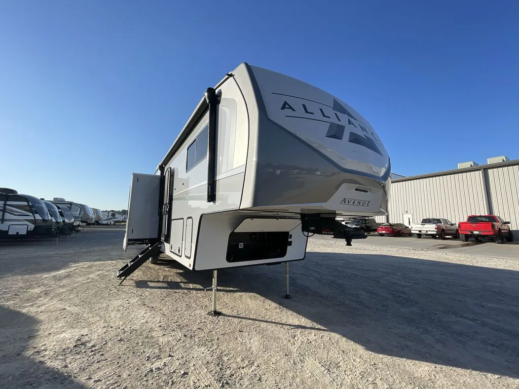 2025 Alliance RV Avenue 38DBL - Photo 2