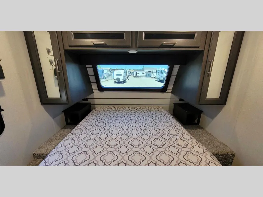2024 Keystone RV Cougar Half-Ton 30BHS, Photos photo 24