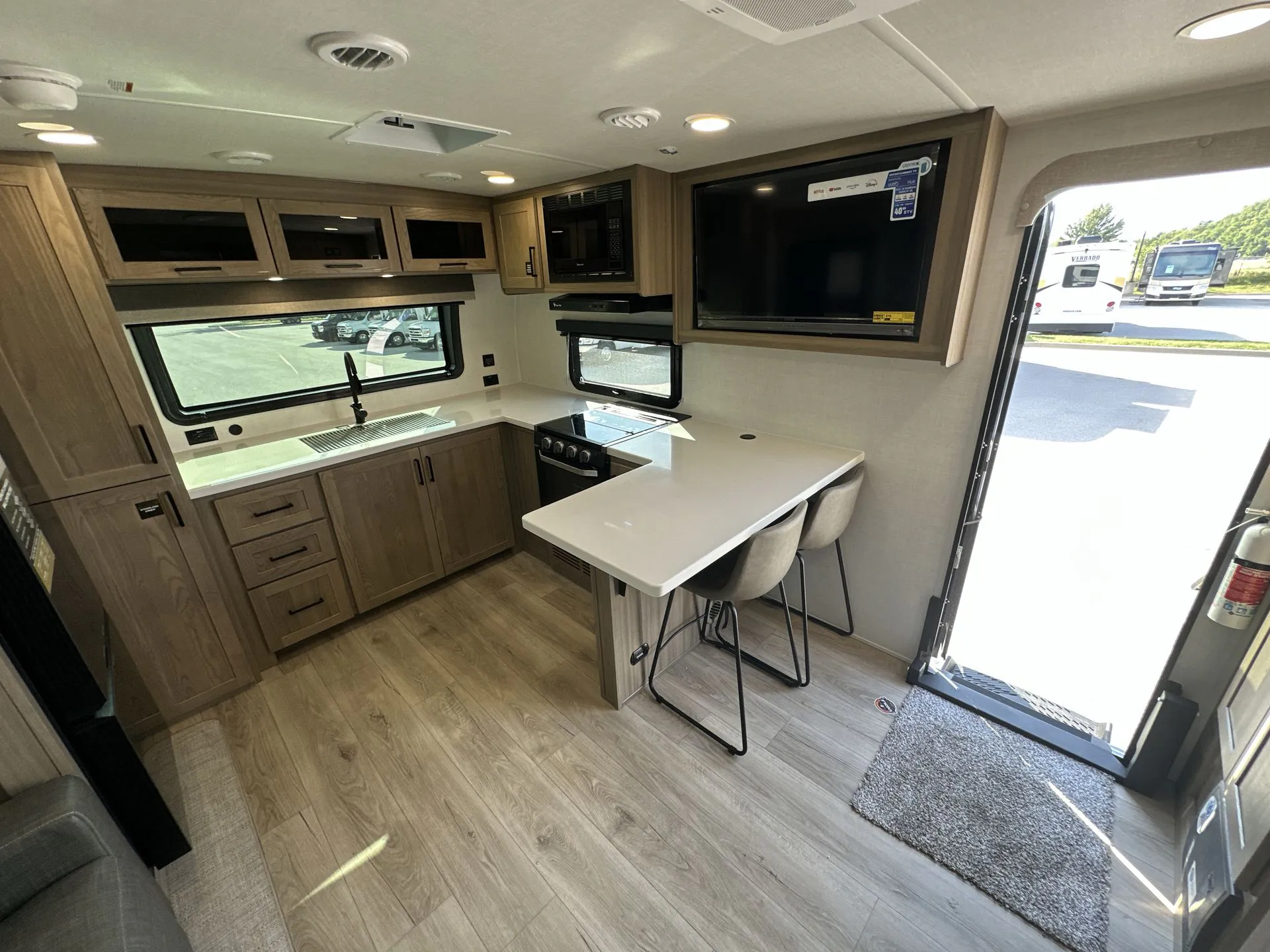 2027 Forest River Rockwood Mini Lite 2523MBR — Photo 6
