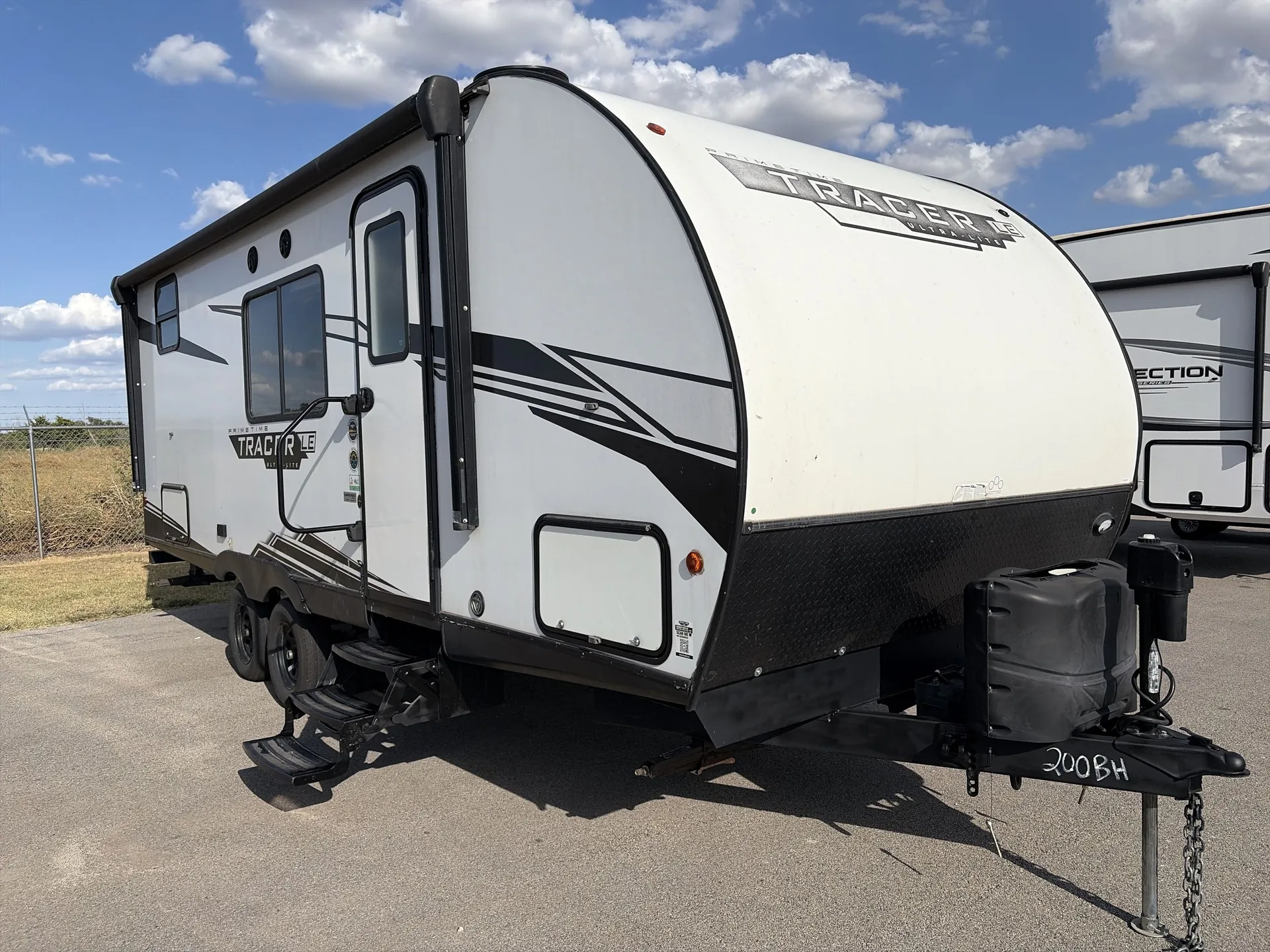 2022 Prime Time Tracer 200BHSLE - Photo 2