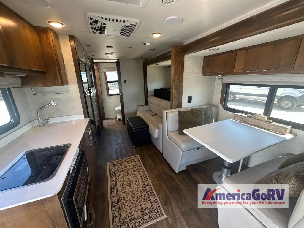 2020 Tiffin Wayfarer 25 RW, Photos photo 12