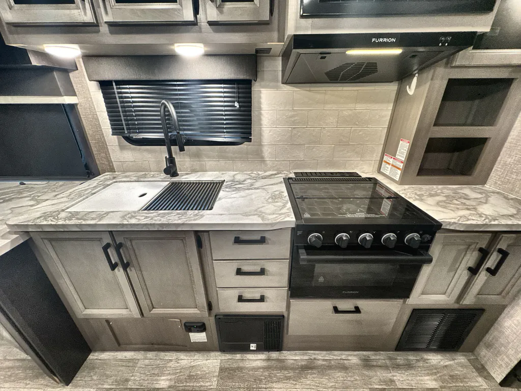 2023 Jayco White Hawk 25MBH, Photos photo 15