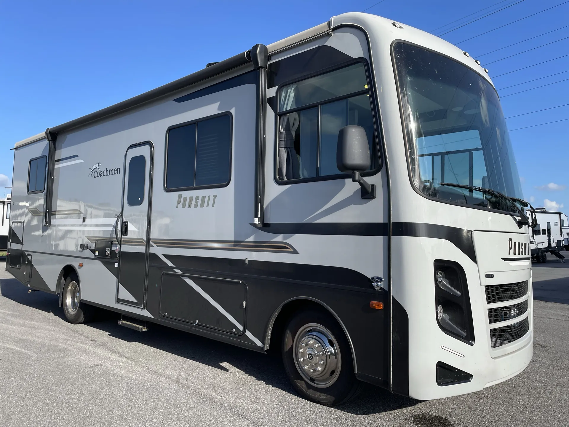 2023 Coachmen Pursuit 29XPS - Photo 2
