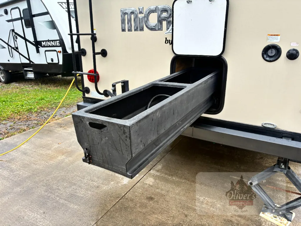 2019 Forest River Flagstaff Micro Lite 25FKS, Photos photo 13