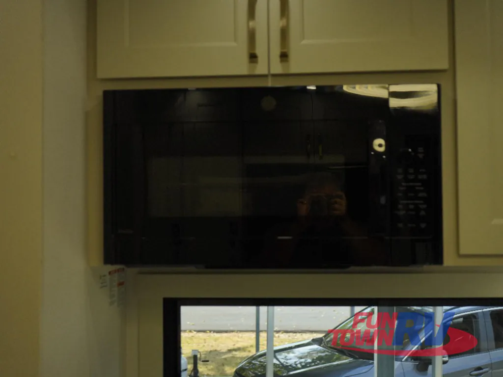 2027 Brinkley Model G 3970, Photos photo 19
