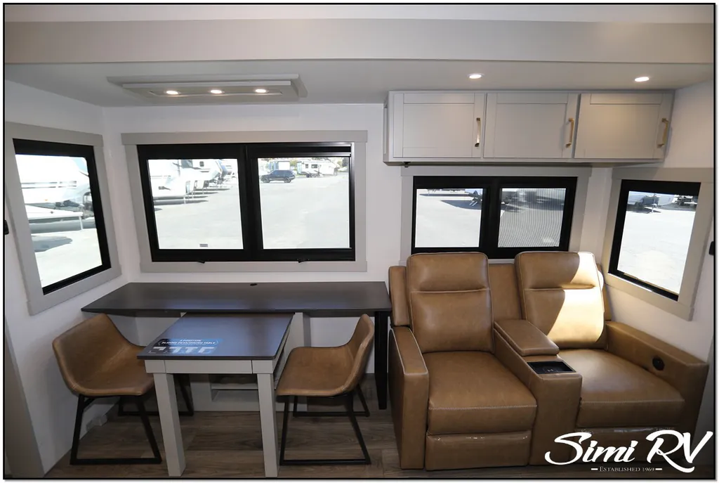2026 Brinkley Model Z 3600, Photos photo 52