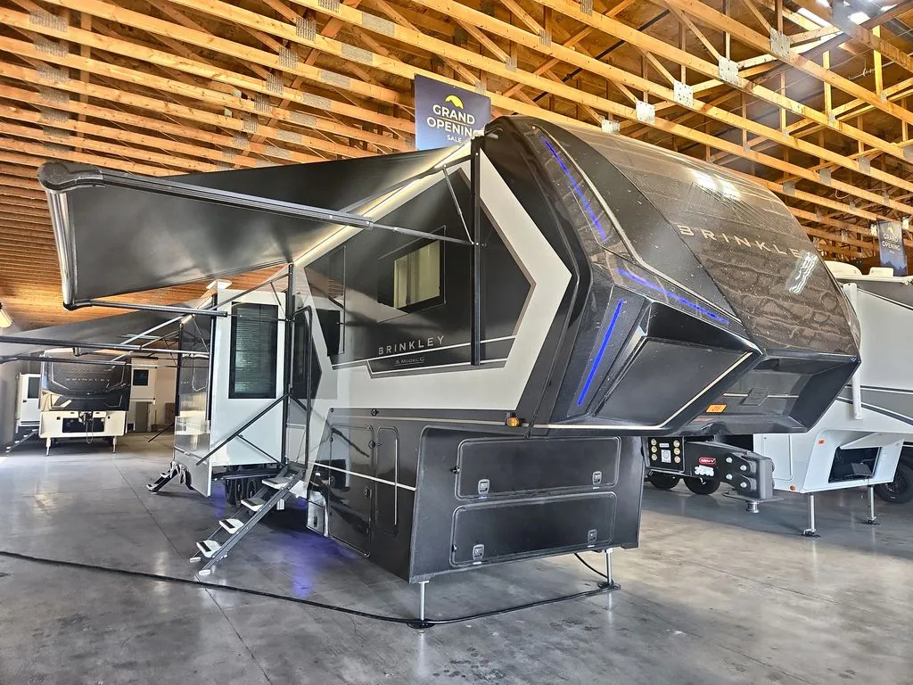 2026 Brinkley Model G 4170 - Photo 2