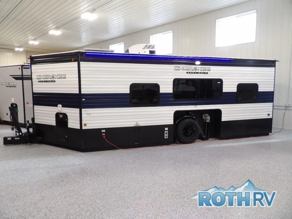 2026 Forest River Cherokee Grey Wolf 17MP - Photo 3