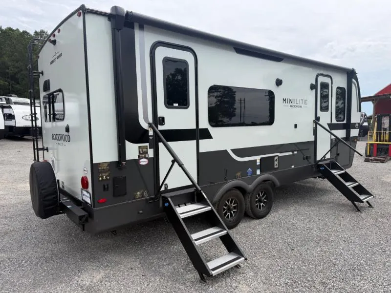 2026 Forest River Rockwood Mini Lite 2515S — Photo 5