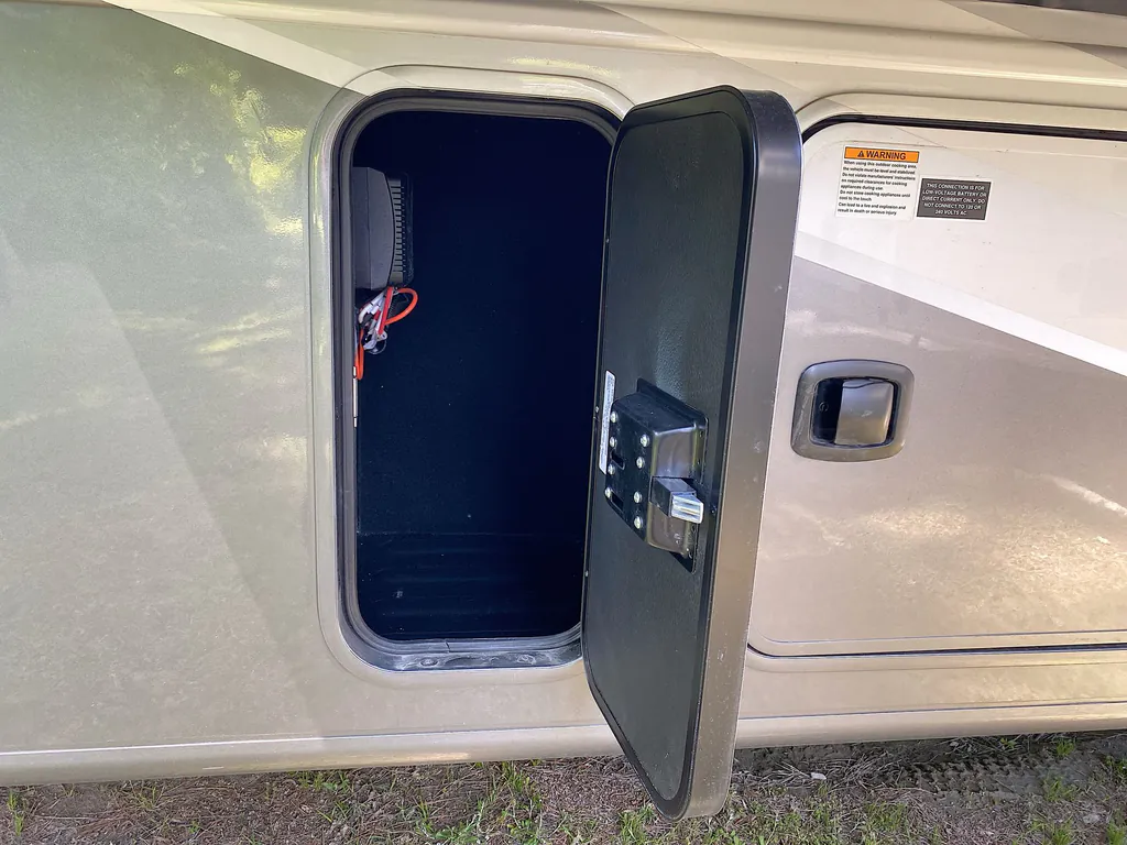 2026 Entegra Coach Vision XL 36C, Photos photo 22
